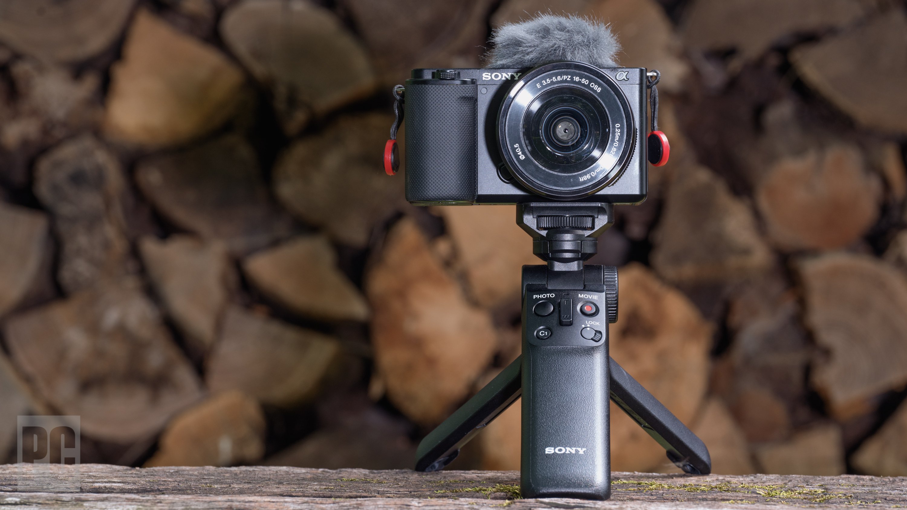 Sony ZV-E10 - Review 2021 - PCMag Middle East