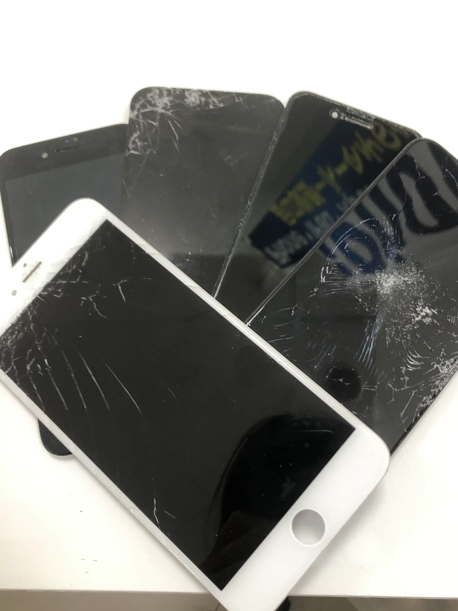 iPhoneの画面割れも即日修理対応！スマートクリアMEGAドン・キホーテ