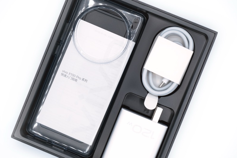 vivo X100 Pro レビュー。ゲーム適正良し、カメラ良しの超クオリティ