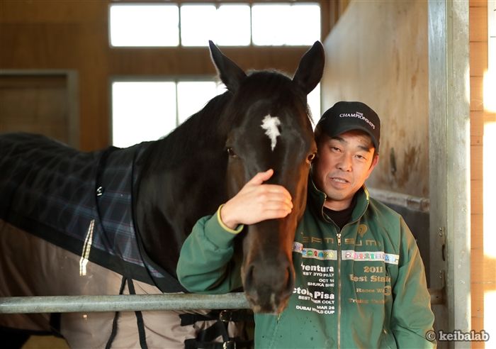 追悼】シャケトラ 幻のG1馬を偲ぶ 惜別のメッセージ | 角居勝彦厩舎