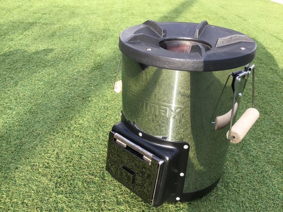 Petromax(ペトロマックス)のロケットストーブ rf33 専用ケース付きです