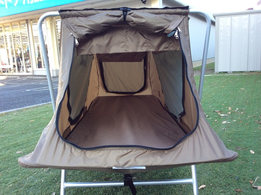 スポーツ柏】使いやすさ抜群テントコット！クオルツのイージー