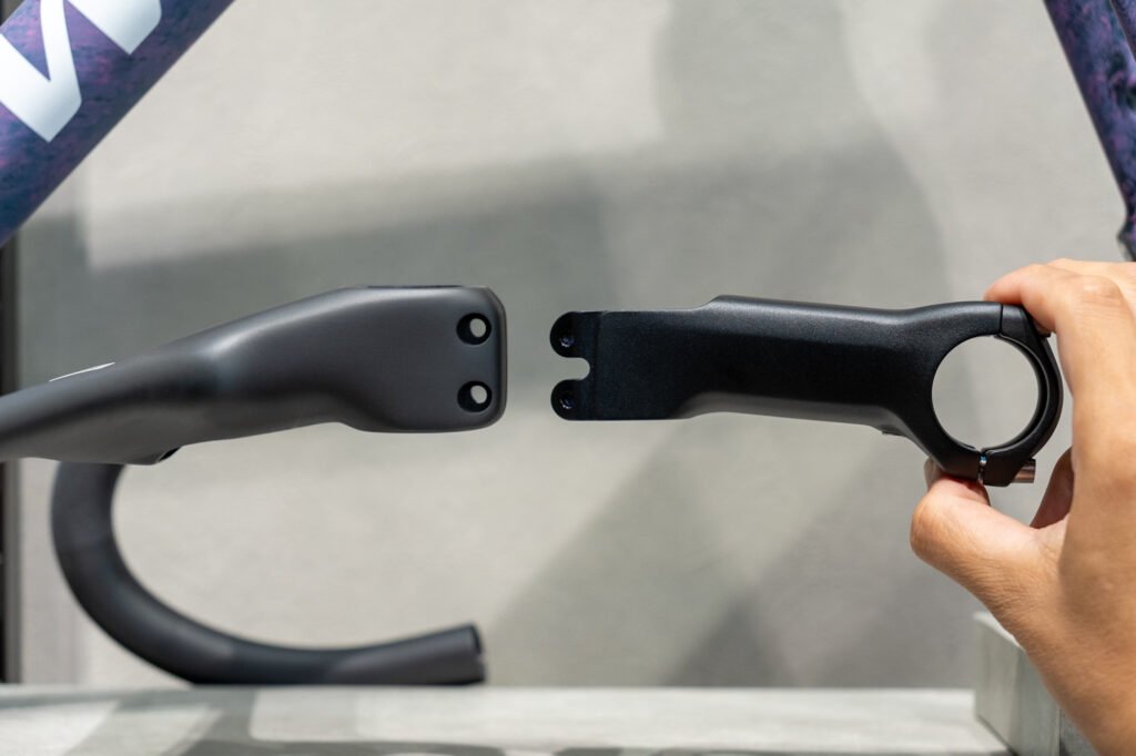 Roval Rapide Cockpit vs S-Works Tarmac Stem & Roval Rapide Road