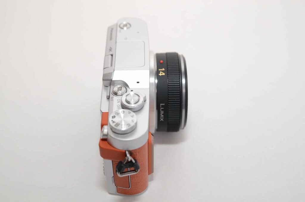 Panasonic LUMIX G 14mm F2.5 ASPH. マイクロフォーサーズ用広角単焦点
