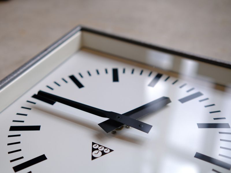 送料無料【PRAGOTRON Vintage Clocks/パラゴトロン/336×336×65/壁掛け