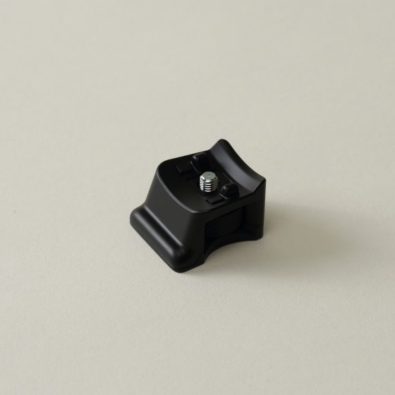 マウントアダプター EF-EOS M 三脚座 対応機種：マウントアダプター EF