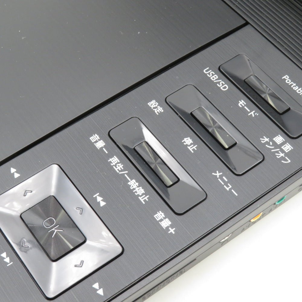 AIWA アイワ 7インチ ポータブルDVDプレーヤー XD-DW1 ※リモコン欠品