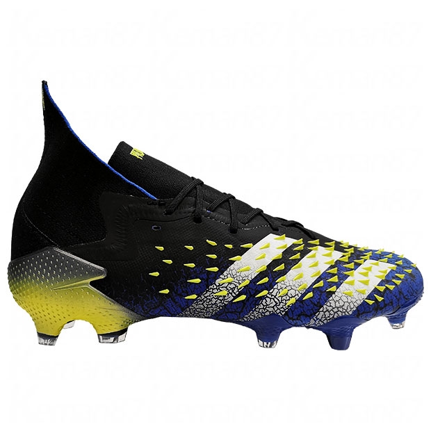 プレデター フリーク.1 FG コアブラック×フットウェアホワイト