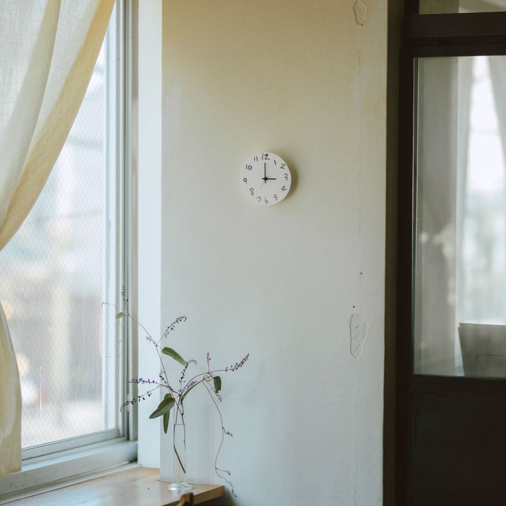 お一人さま2点限り》' About ' wall clock Yuki MIKAMI × 岩㟢紙器