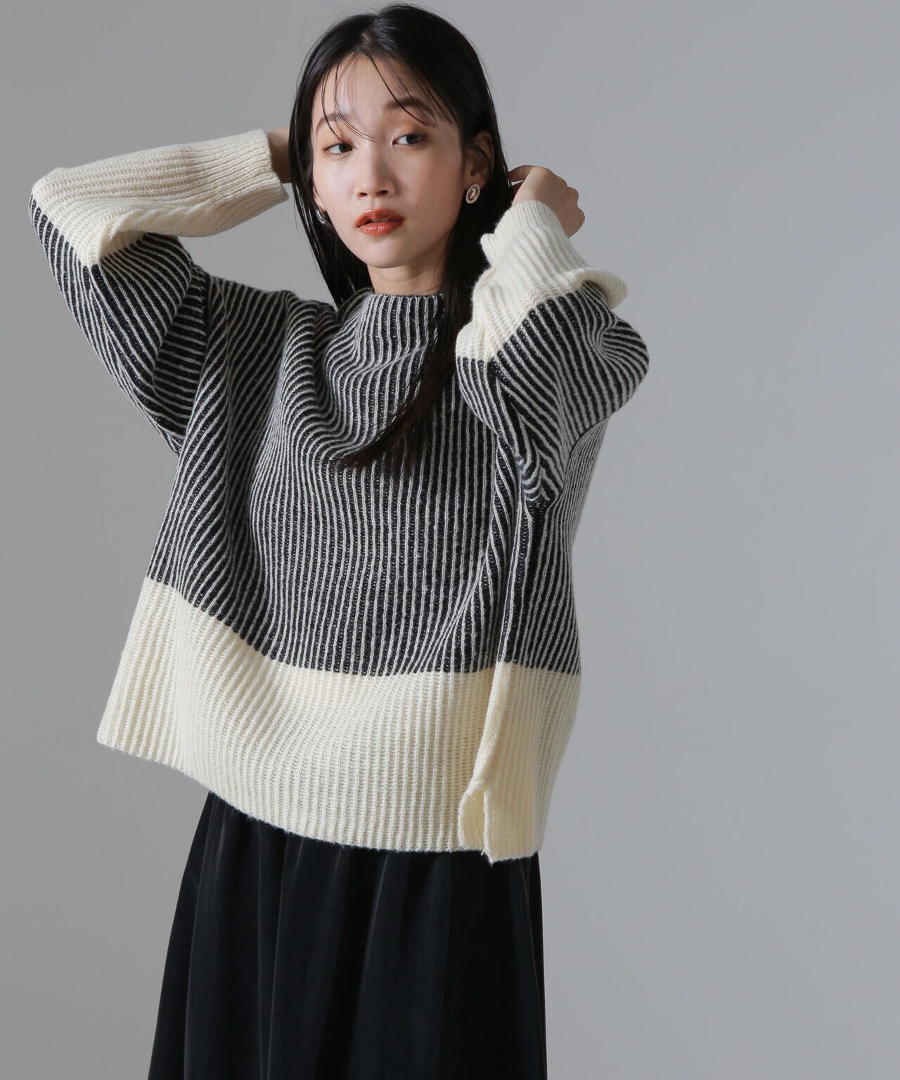 シャドー ストライプ ニット プルオーバー