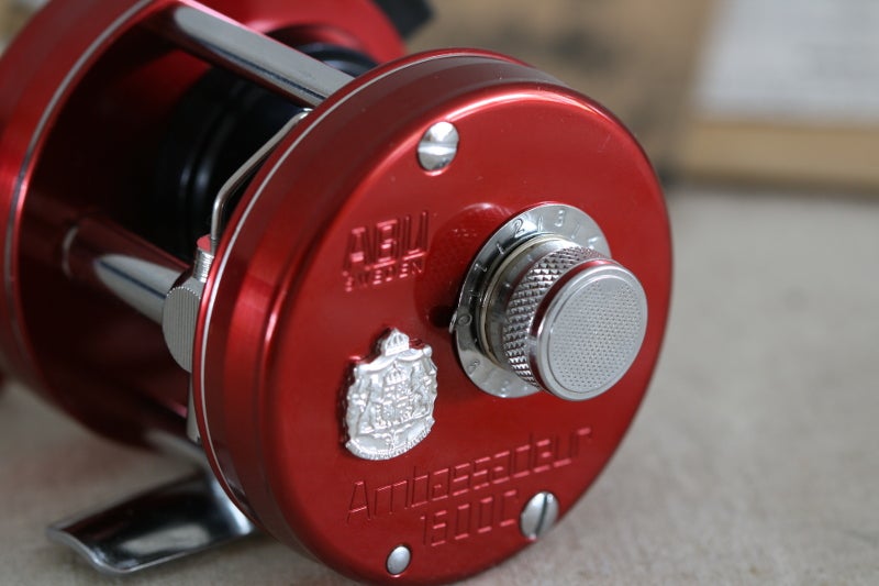 新品 アブガルシア アンバサダー 1500C レッドが入荷！ | タックル