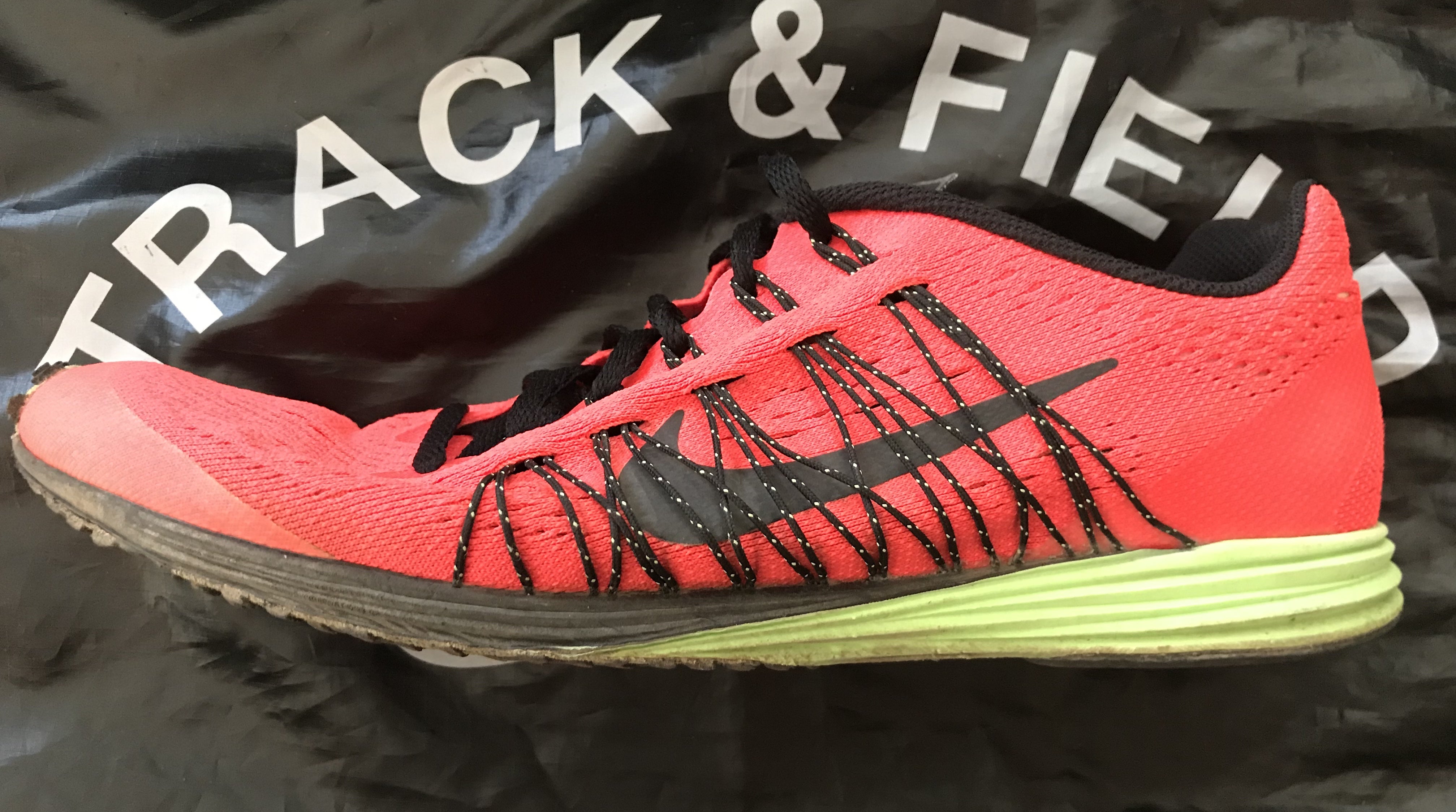 レビュー[ルナスパイダーR6] | 中距離選手による陸上Blog