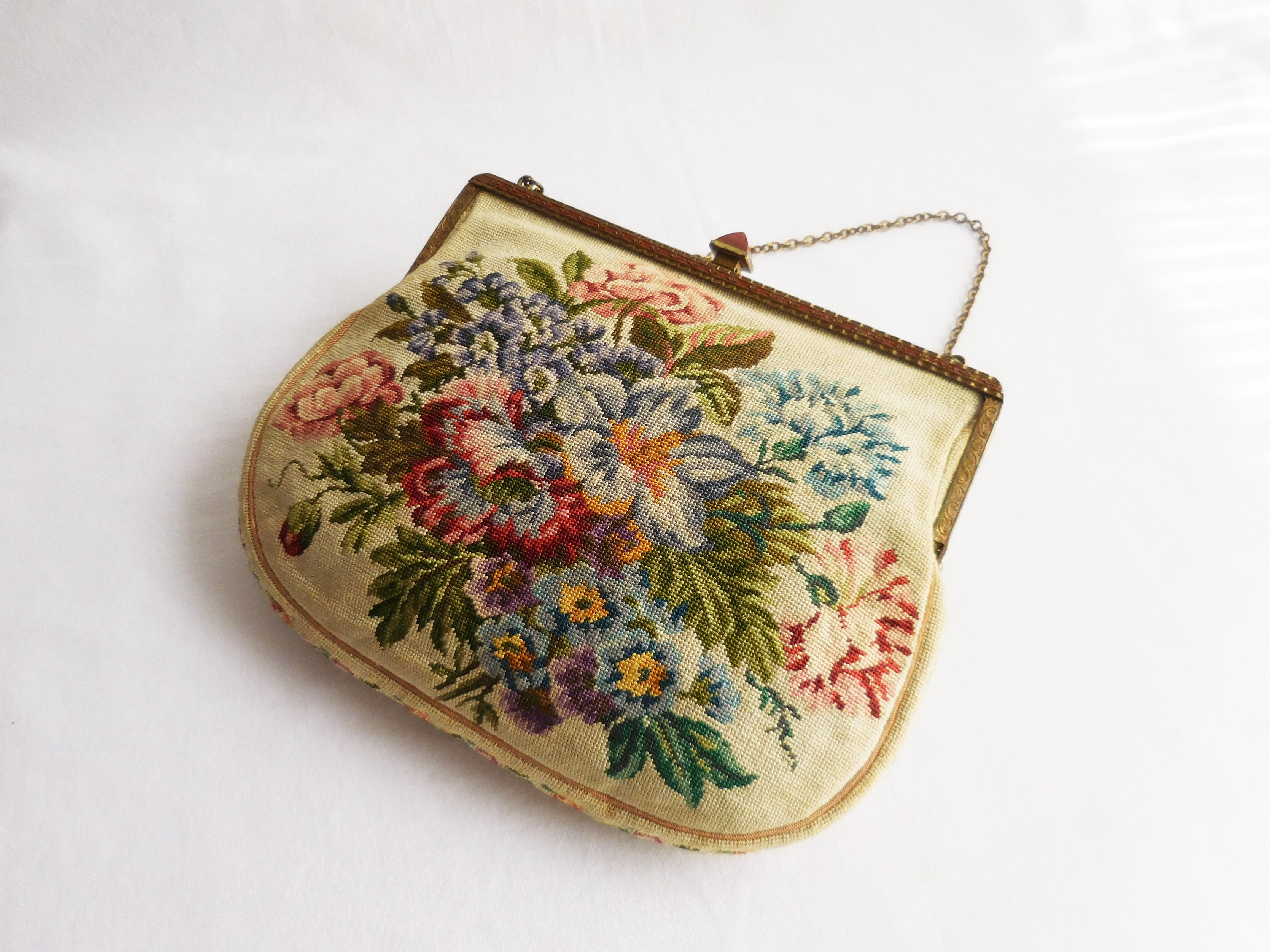 プチポワンのバッグ（年代不明） | お庭と石膏で花作り＊な日々