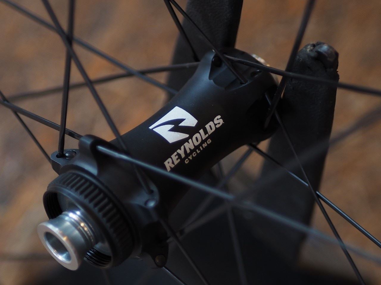 REYNOLDS取り扱い始めましたッッ！！ | Bicycle アカネのブログ