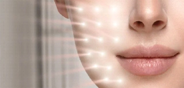 日本上陸】1026個の美容LEDを搭載！サロン級美顔器セルリターン