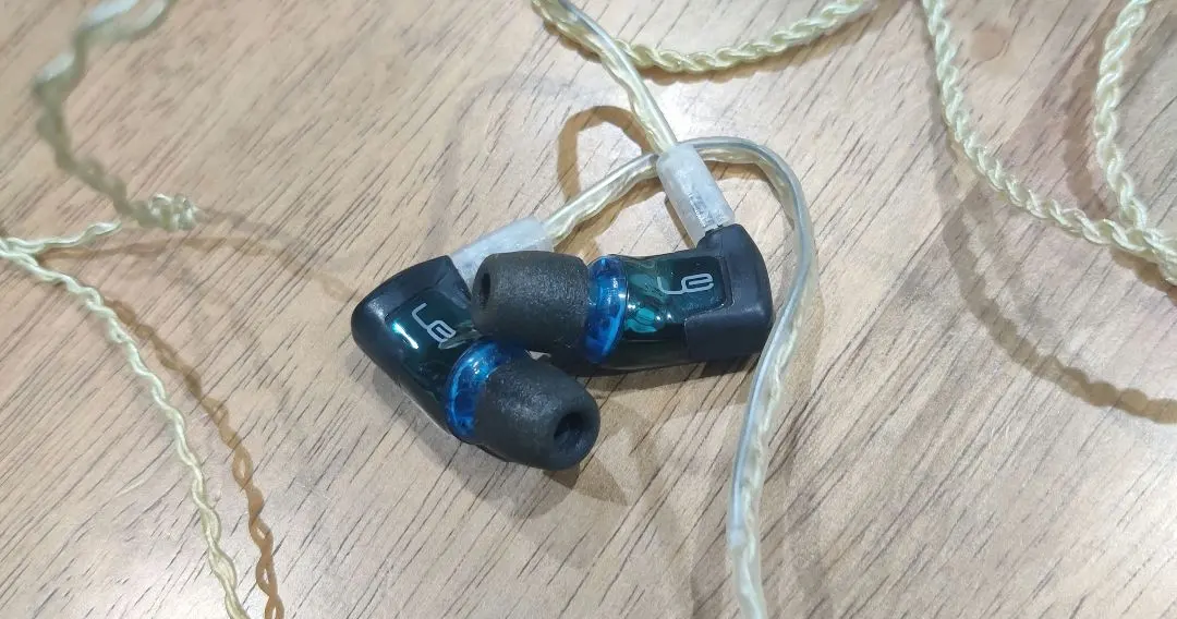 2026年最新】Ultimate Ears TRIPLE.Fi 10の人気アイテム - メルカリ