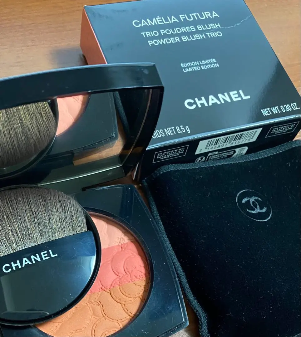 2026年最新】シャネル カメリア フトゥーラの人気アイテム - メルカリ