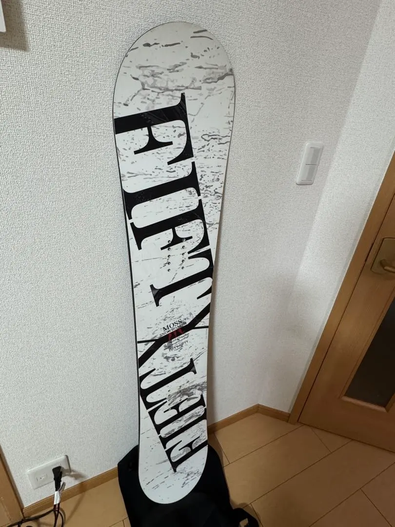 2026年最新】moss スノーボード fiftyの人気アイテム - メルカリ