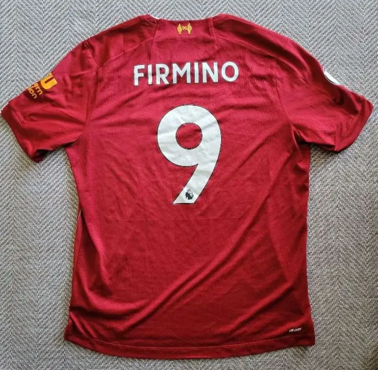 2026年最新】ロベルト・フィルミーノの人気アイテム - メルカリ