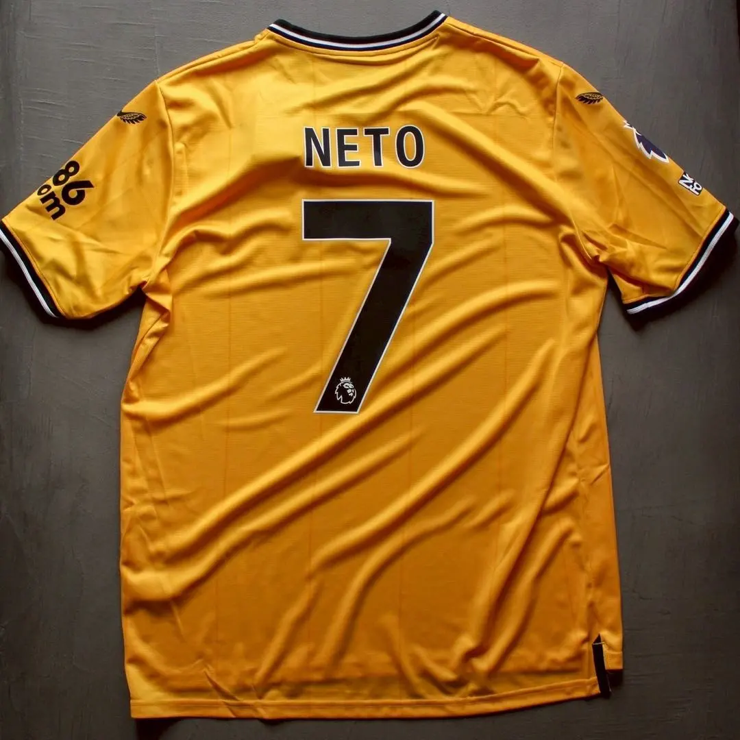 2026年最新】ウルヴァーハンプトン・ワンダラーズの人気アイテム