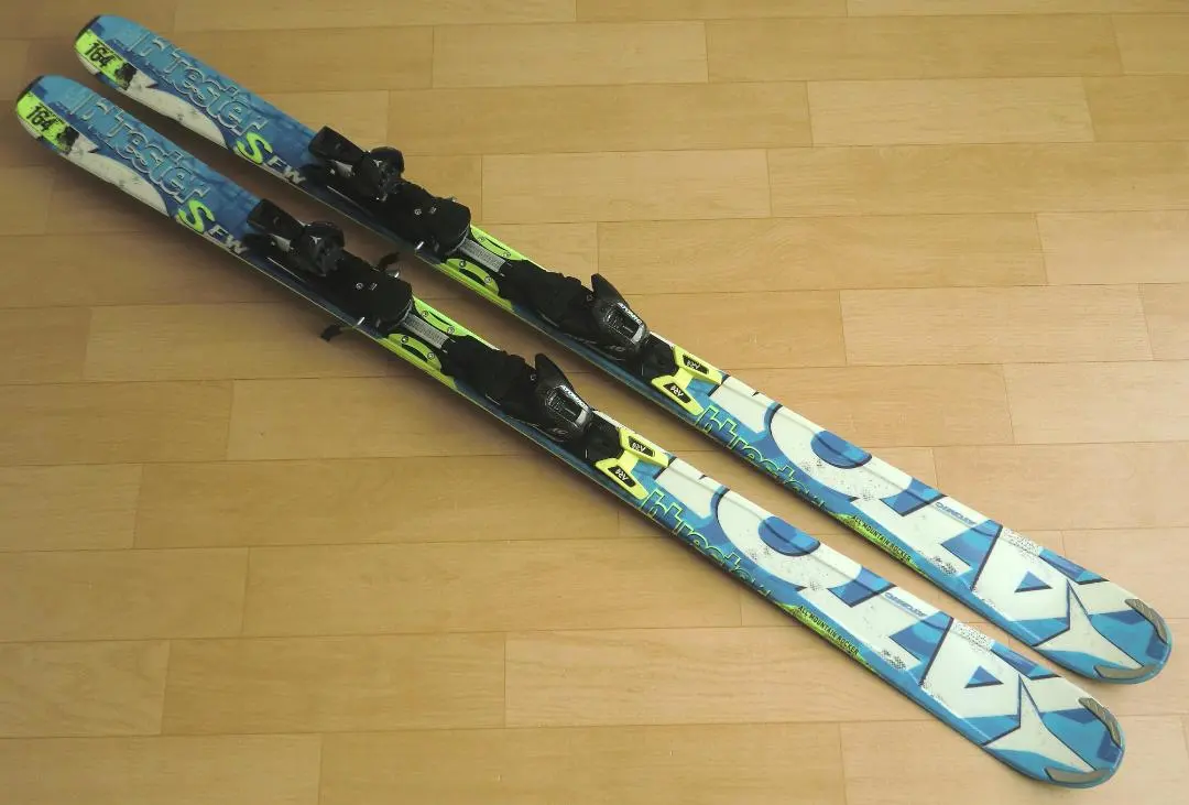 2026年最新】atomic bluesterの人気アイテム - メルカリ