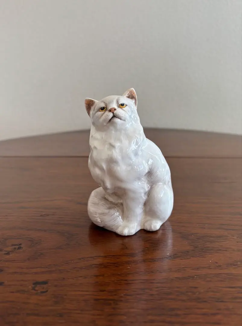 2026年最新】ロイヤルドルトン 猫の人気アイテム - メルカリ