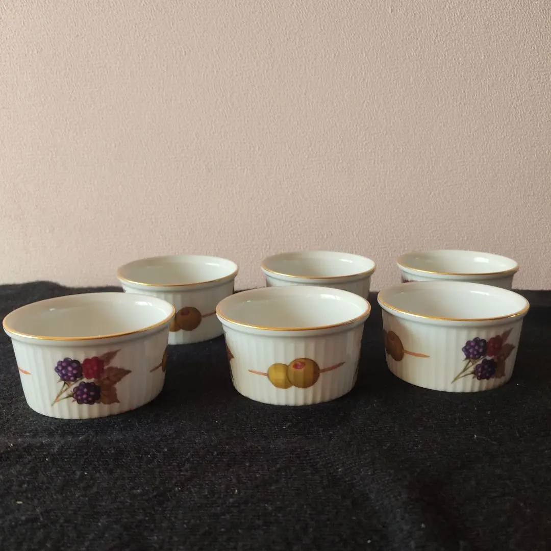 2026年最新】ロイヤルウースター ココットの人気アイテム - メルカリ