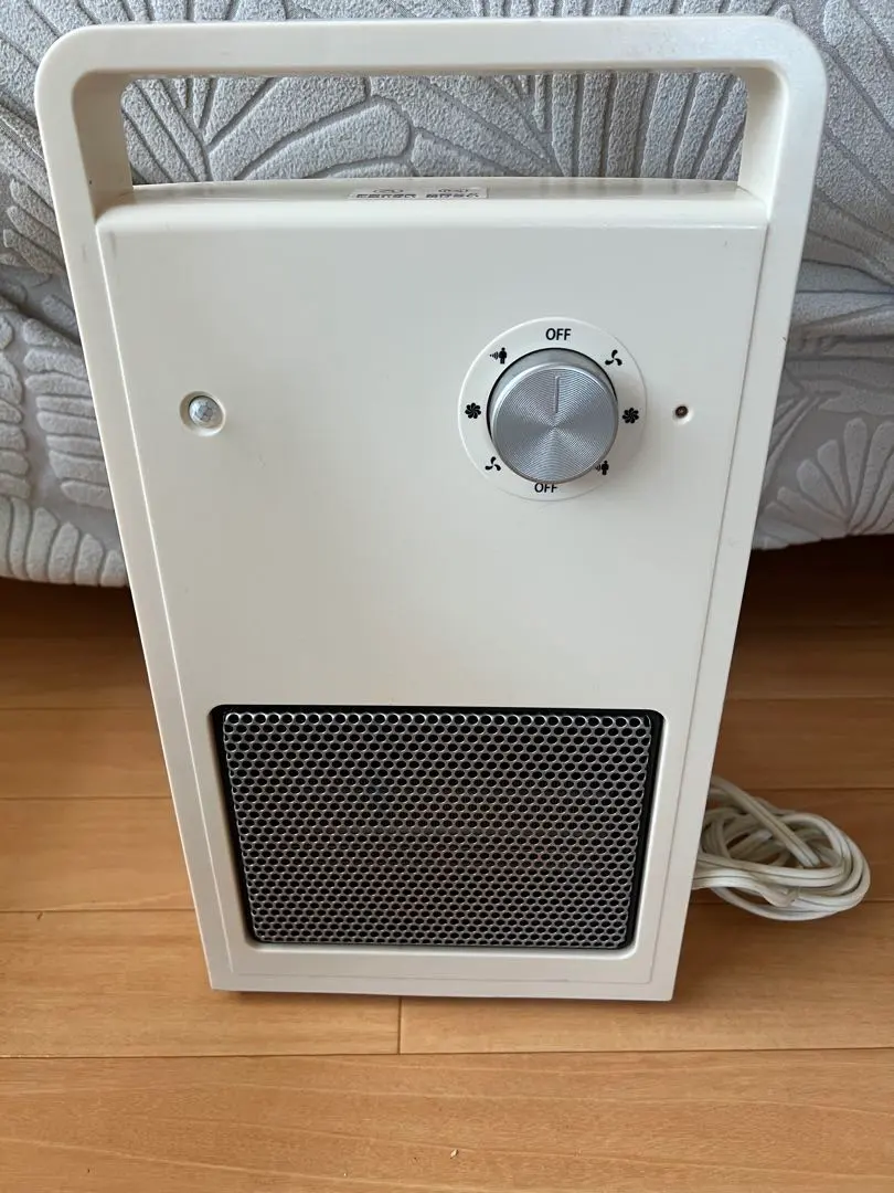 2026年最新】石油ファンヒーター sanyoの人気アイテム - メルカリ