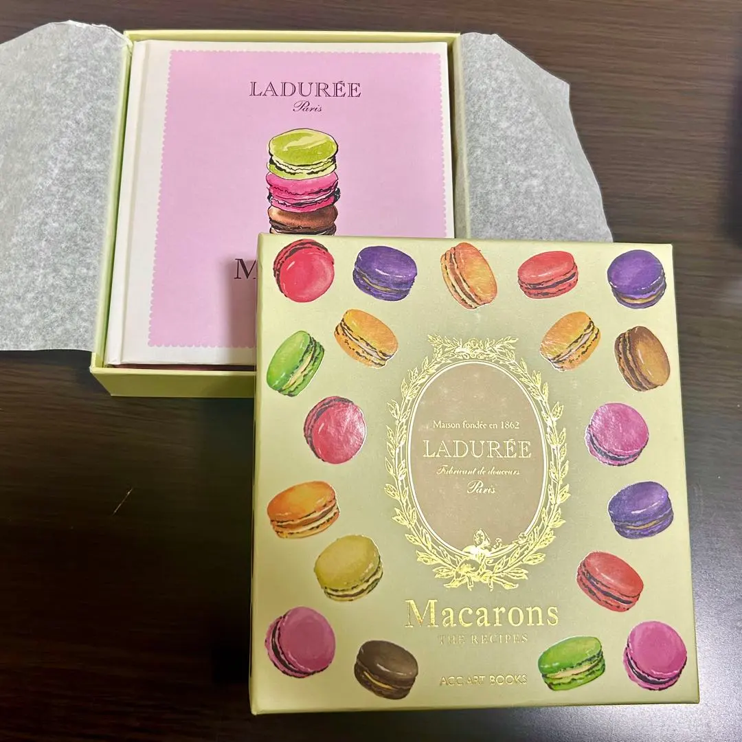 2026年最新】laduree 洋書の人気アイテム - メルカリ