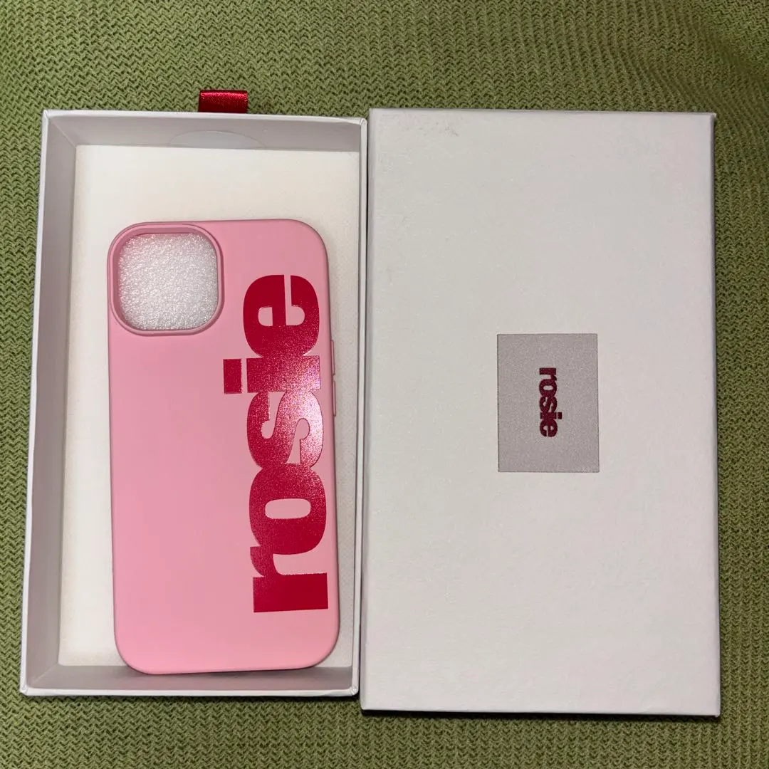 2026年最新】Rosie iphoneケースの人気アイテム - メルカリ