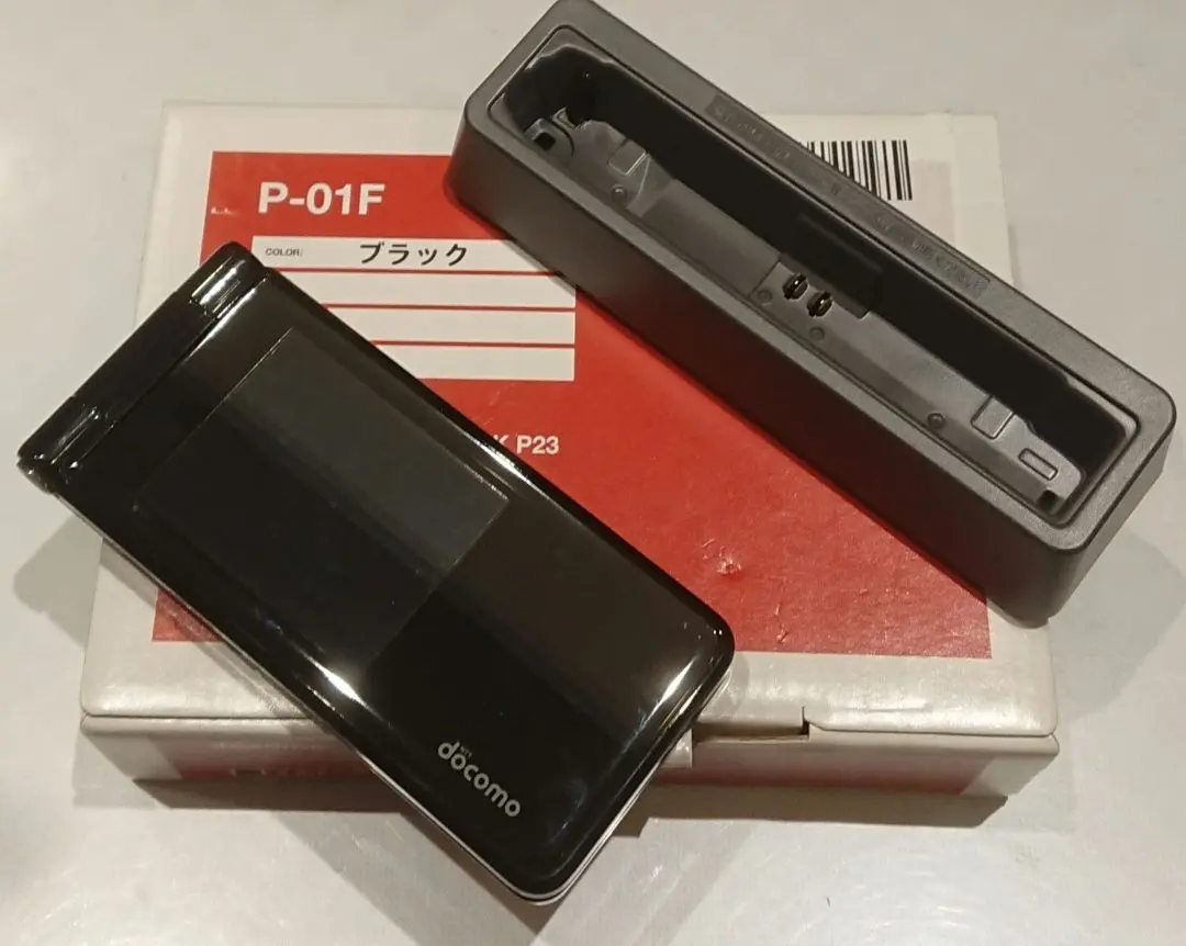 2026年最新】ガラケー docomo p-01fの人気アイテム - メルカリ