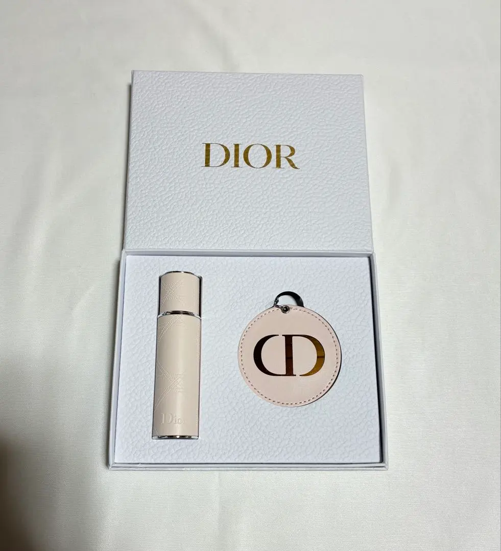 2026年最新】dior アトマイザー ノベルティの人気アイテム - メルカリ