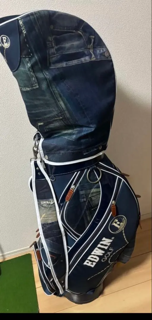 m52951003446_1.jpg?1765177931