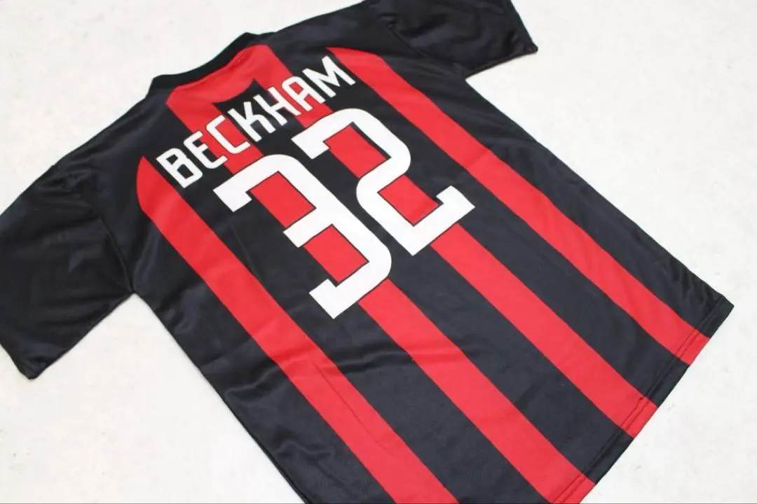 2026年最新】ベッカム ユニフォーム ミランの人気アイテム - メルカリ