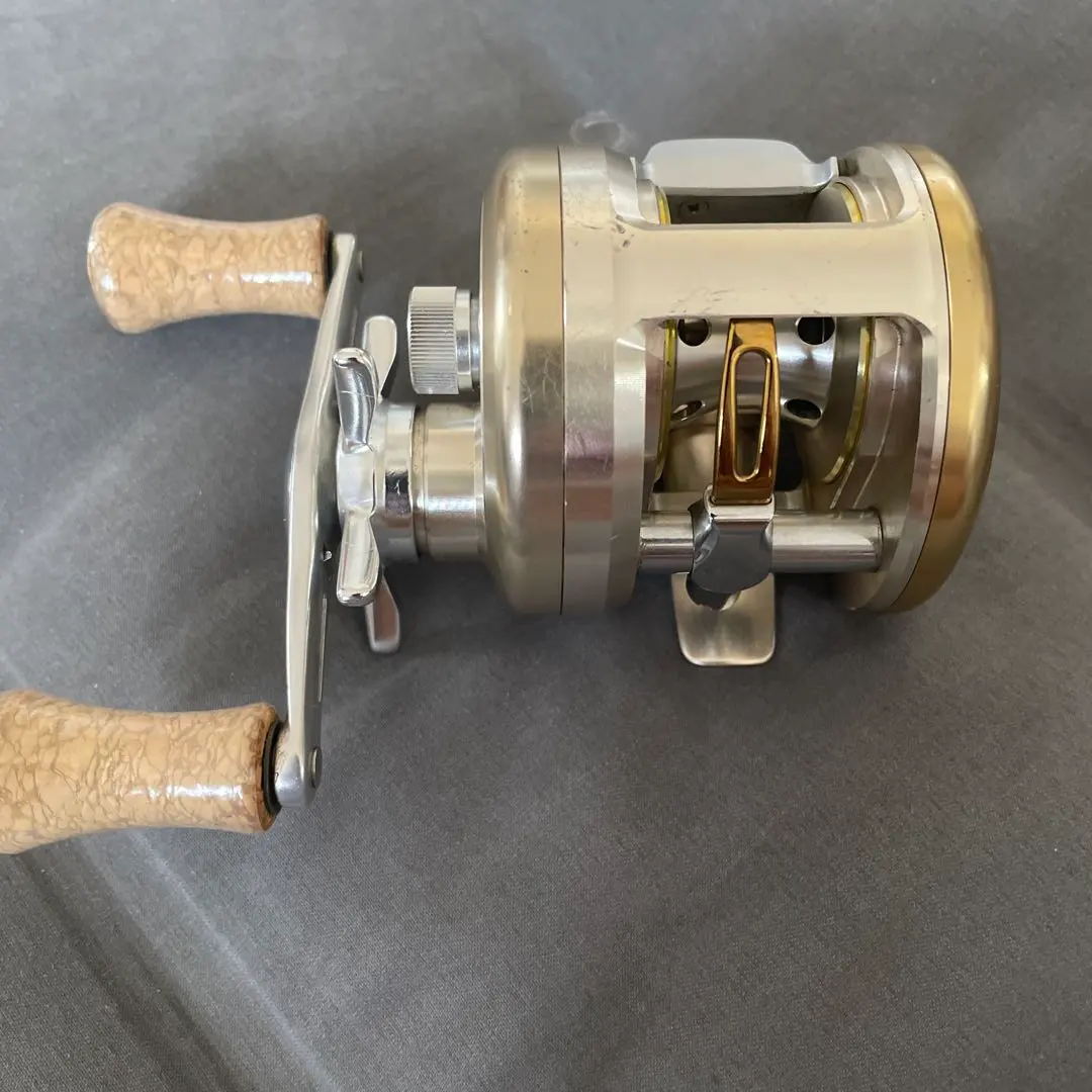 2026年最新】ミリオネア CV-Z 205の人気アイテム - メルカリ