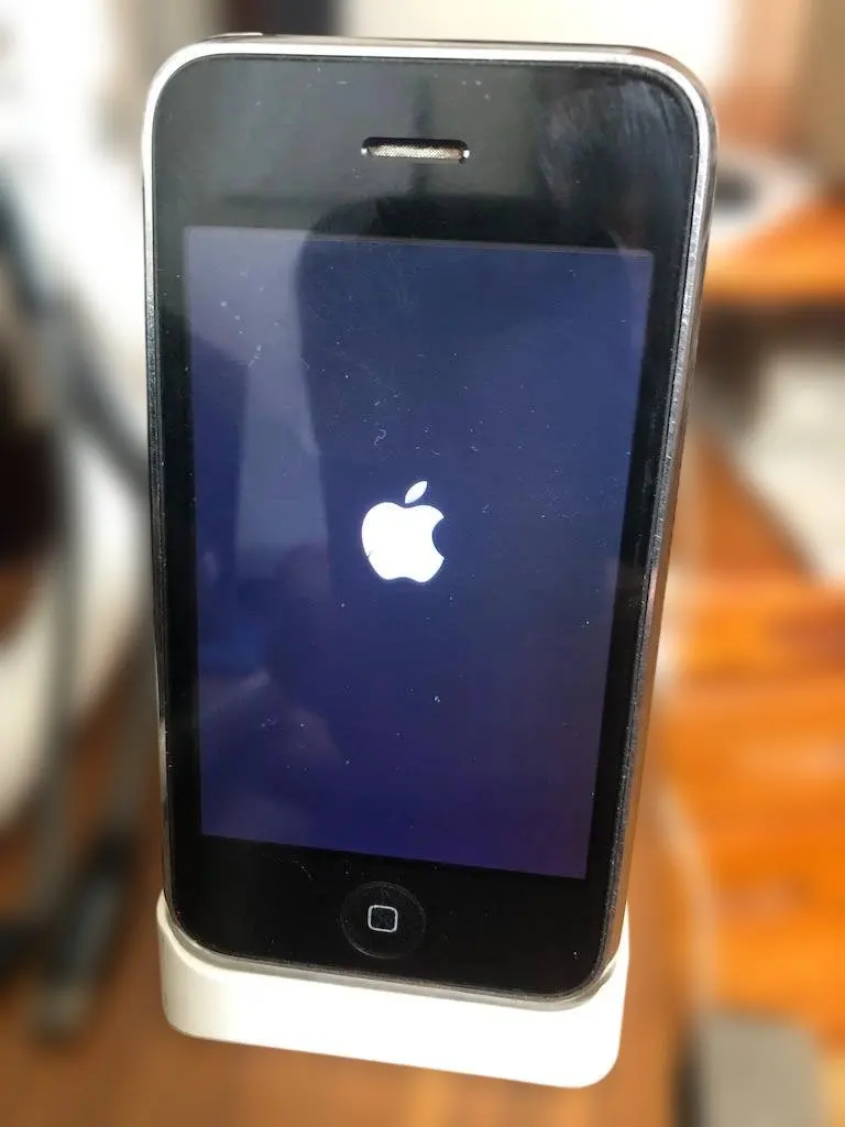 2026年最新】iphone 3gs 32gbの人気アイテム - メルカリ