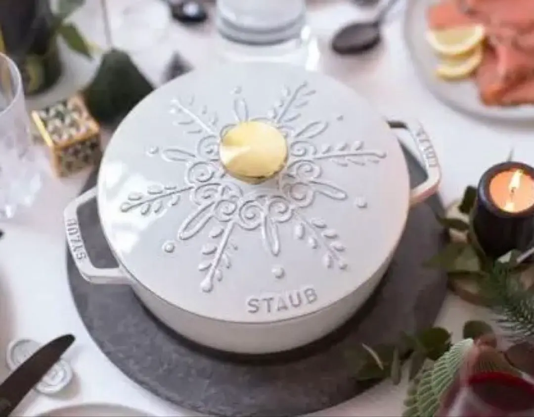 2026年最新】staub スノーフレーク16cmの人気アイテム - メルカリ