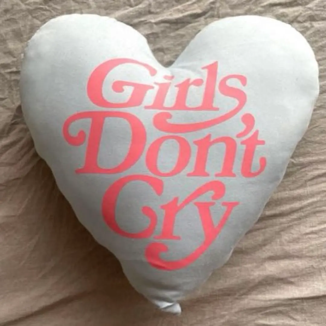 2026年最新】ガールズドントクライ クッションの人気アイテム - メルカリ