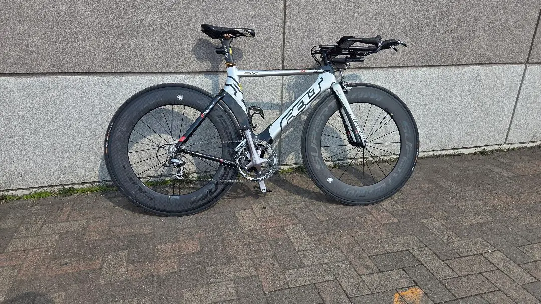 2026年最新】FELT トライアスロン・TTバイクの人気アイテム - メルカリ