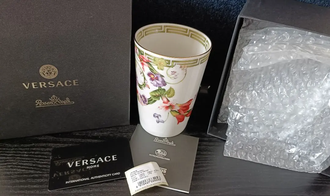 2026年最新】ヴェルサーチ 花瓶の人気アイテム - メルカリ