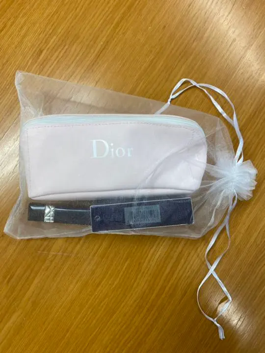 2026年最新】ディオール オードヴィ セラムの人気アイテム - メルカリ