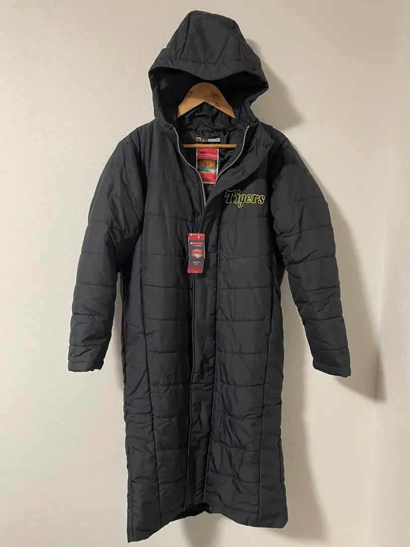 2026年最新】阪神タイガース ベンチコートの人気アイテム - メルカリ