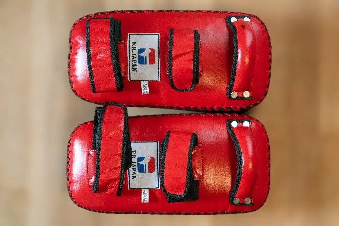 2026年最新】本革キックミットの人気アイテム - メルカリ