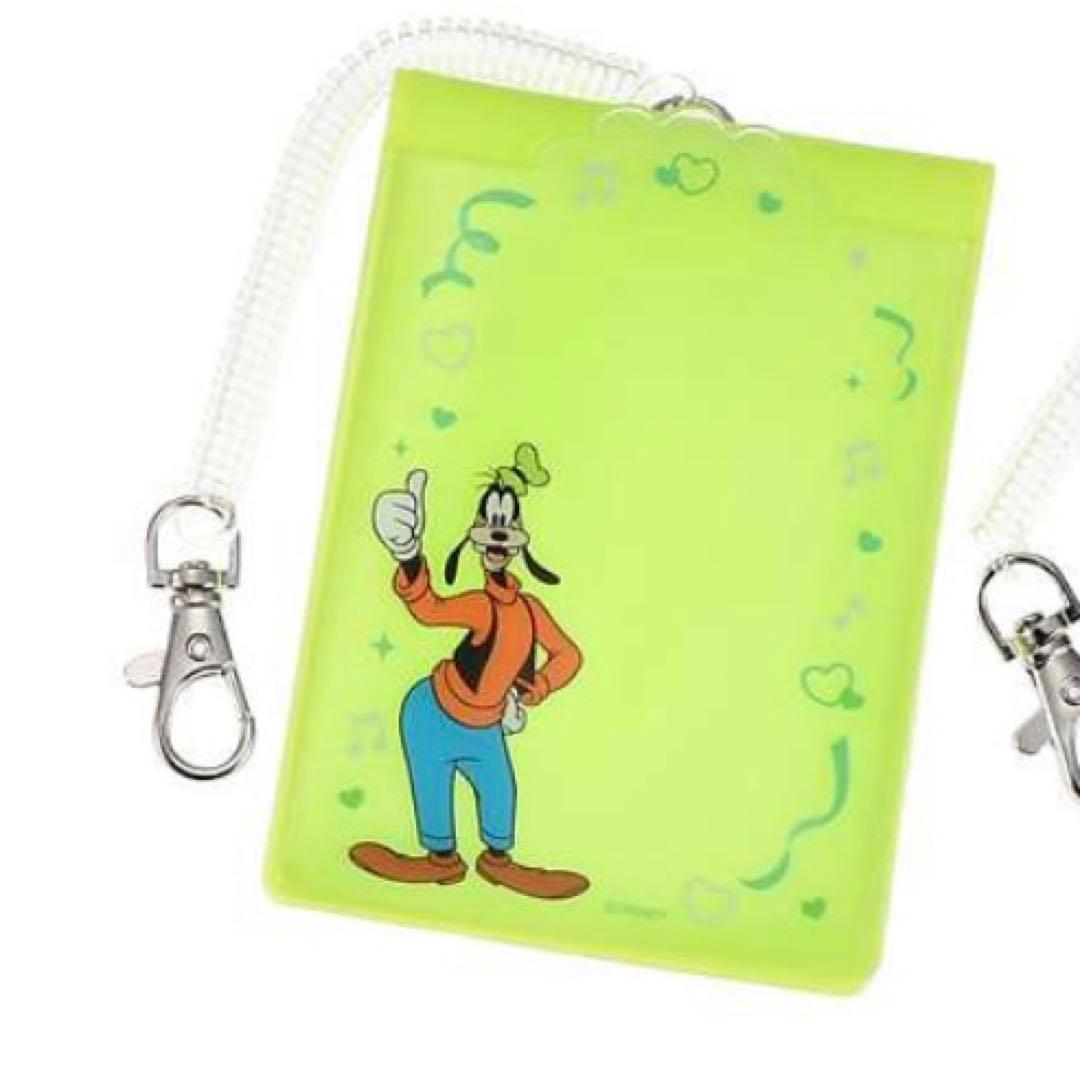 カードスタンド トレカケース ランダム グーフィー ディズニーストア