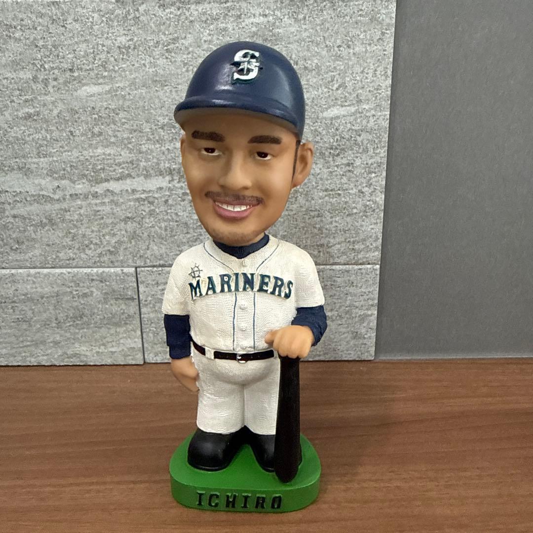 イチロー フィギュア シアトル・マリナーズ ボブルヘッド - メルカリ