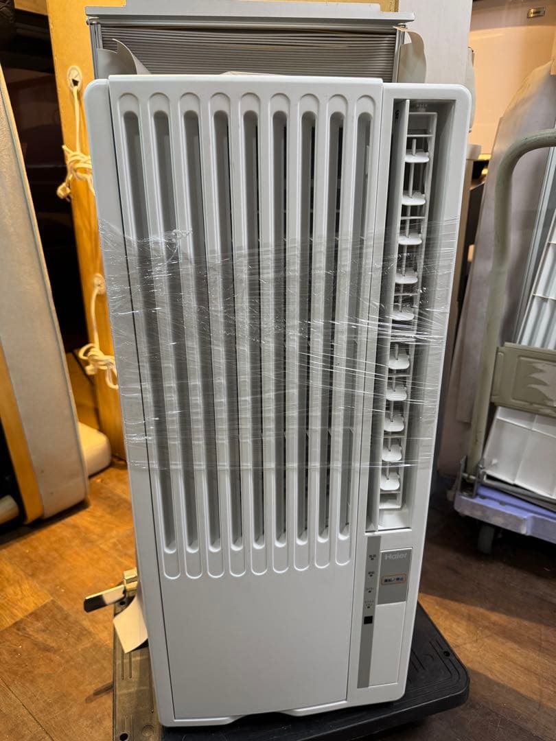 Haier ハイアール　窓用エアコン　JA-16W 2022年製 Amazon.co.jp: ハイアール 窓用エアコン 冷房専用・おもに6-7畳用