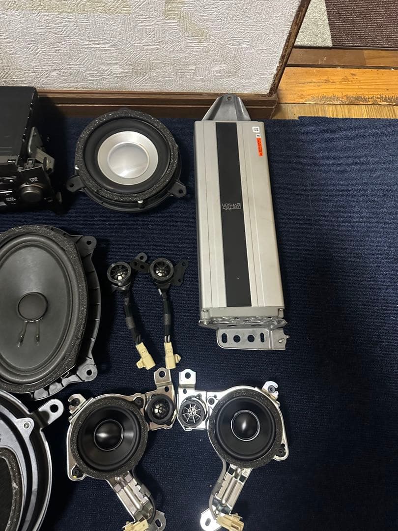 Mark Levinson 14-speaker set for Ls600
