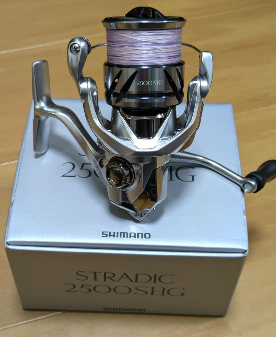 シマノ 23ストラディック2500shg - メルカリ
