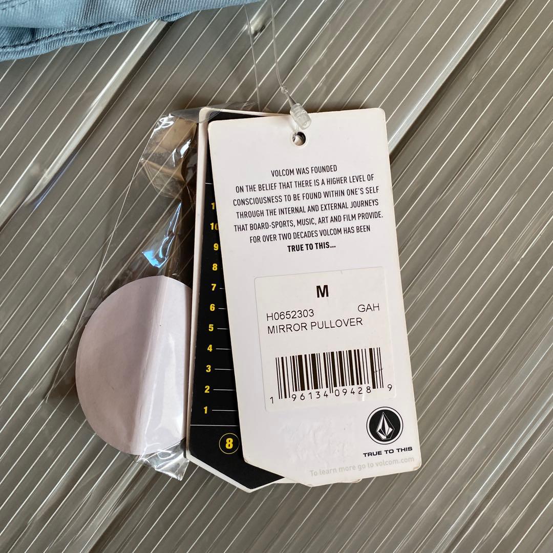 【新品未使用!!】VOLCOM ボルコム スノボ ウェア 本条舞 着用モデル