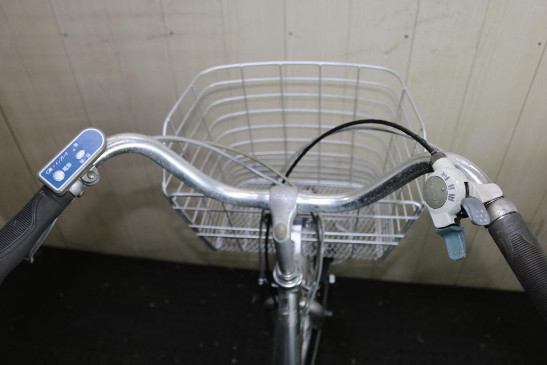 人気良品！パナソニック KE-EHAD63S 26型アルミ 3段 充電器付き - メルカリ